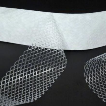 Metráž: Fixační mřížka zažehlovací šíře 15 mm