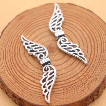 Galanterie: Ozdobný díl andělská křídla 8x30 mm (1ks)