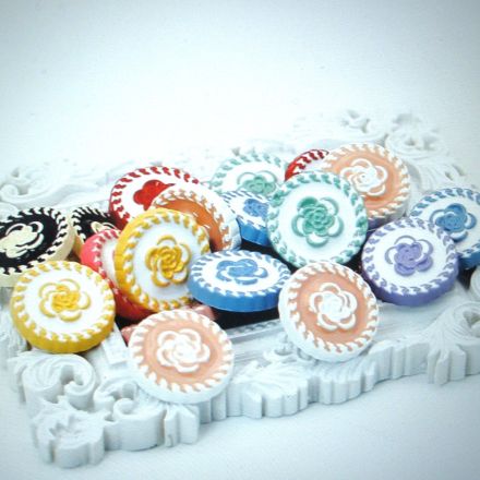 Galanterie: Plastové knoflíky 17 mm (10ks) - mix