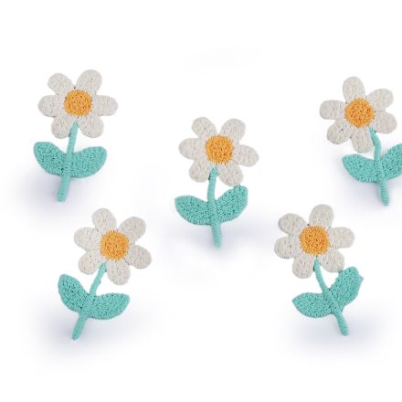 Galanterie: Vyšívaný květ 2,1x3,5 cm (1ks) - krémová