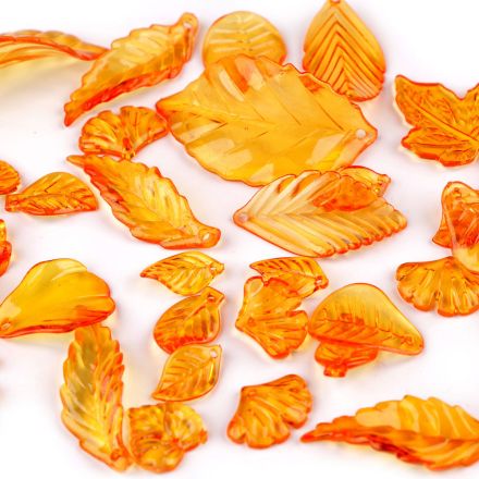 Galanterie: Plastové korálky lístečky mix tvarů (20g) 